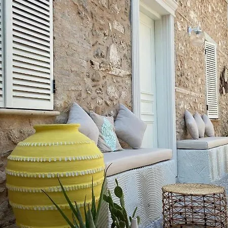 Noa's Boutique Bed & Breakfast *