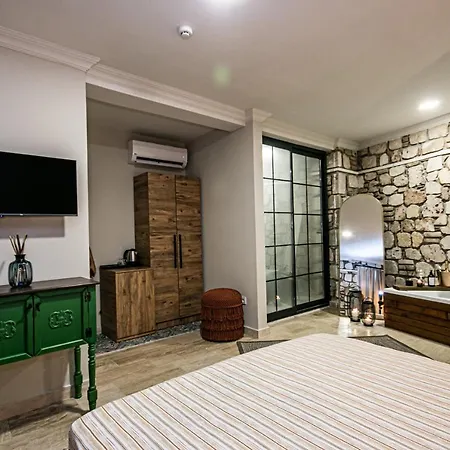 Noa's Boutique Bed & Breakfast