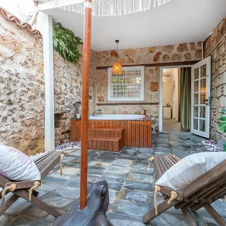 Noa's Boutique 5*